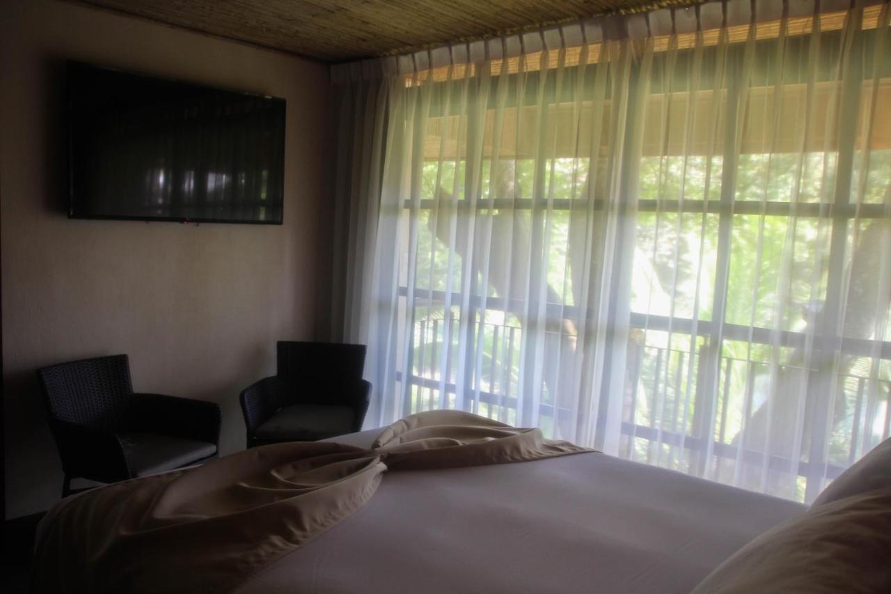 Hotel Poza Blanca Lodge San Mateo Екстериор снимка