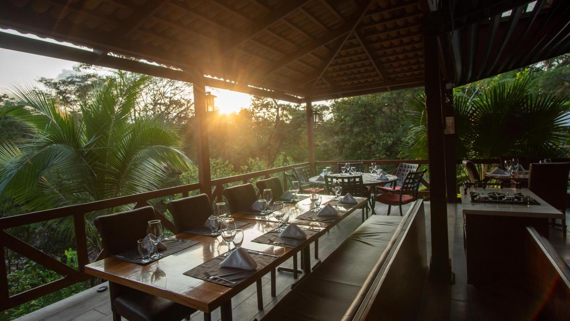 Hotel Poza Blanca Lodge San Mateo Екстериор снимка