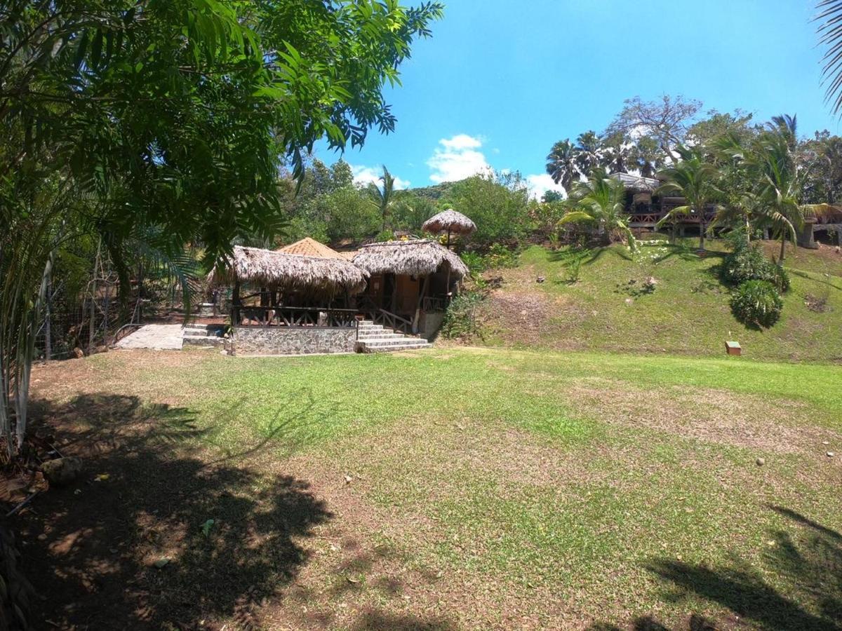 Hotel Poza Blanca Lodge San Mateo Екстериор снимка